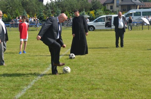Otwarcie boiska sportowego w Chmielku - 27 maja 2018r.